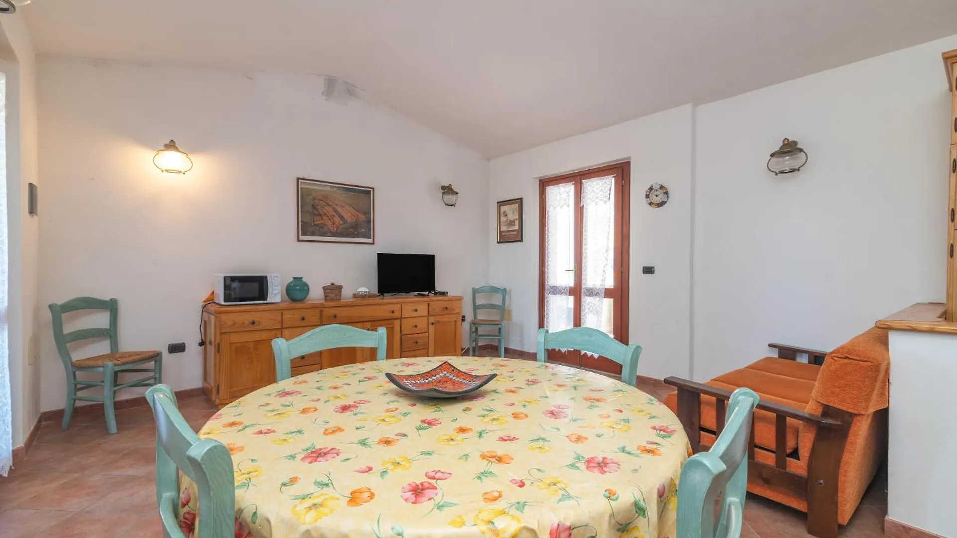 Villa Marelo à Vignola Mare 0*,